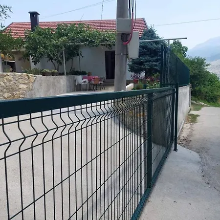Kuca Za Odmor موستار